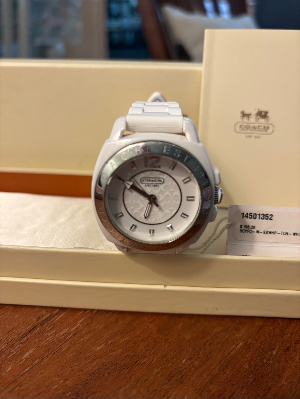 Coach watch with White Silicone strap with Multicolor Floral Inner Strap - Picture 2 of 5